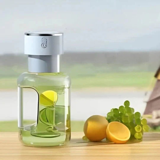 Cordless Juicer – Portable USB Rechargeable Mini Blender